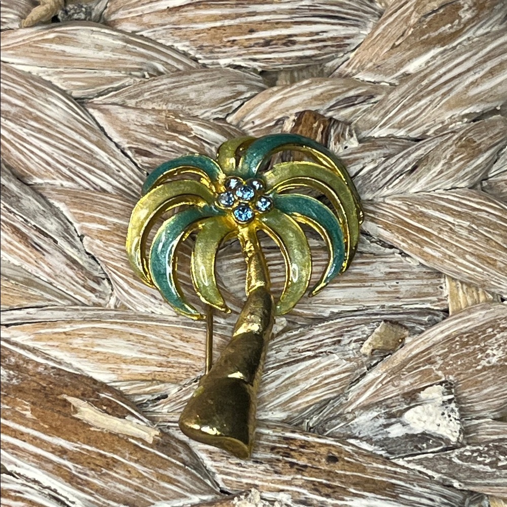 Vintage Gold Tone Green Enamel Palm Tree Brooch
